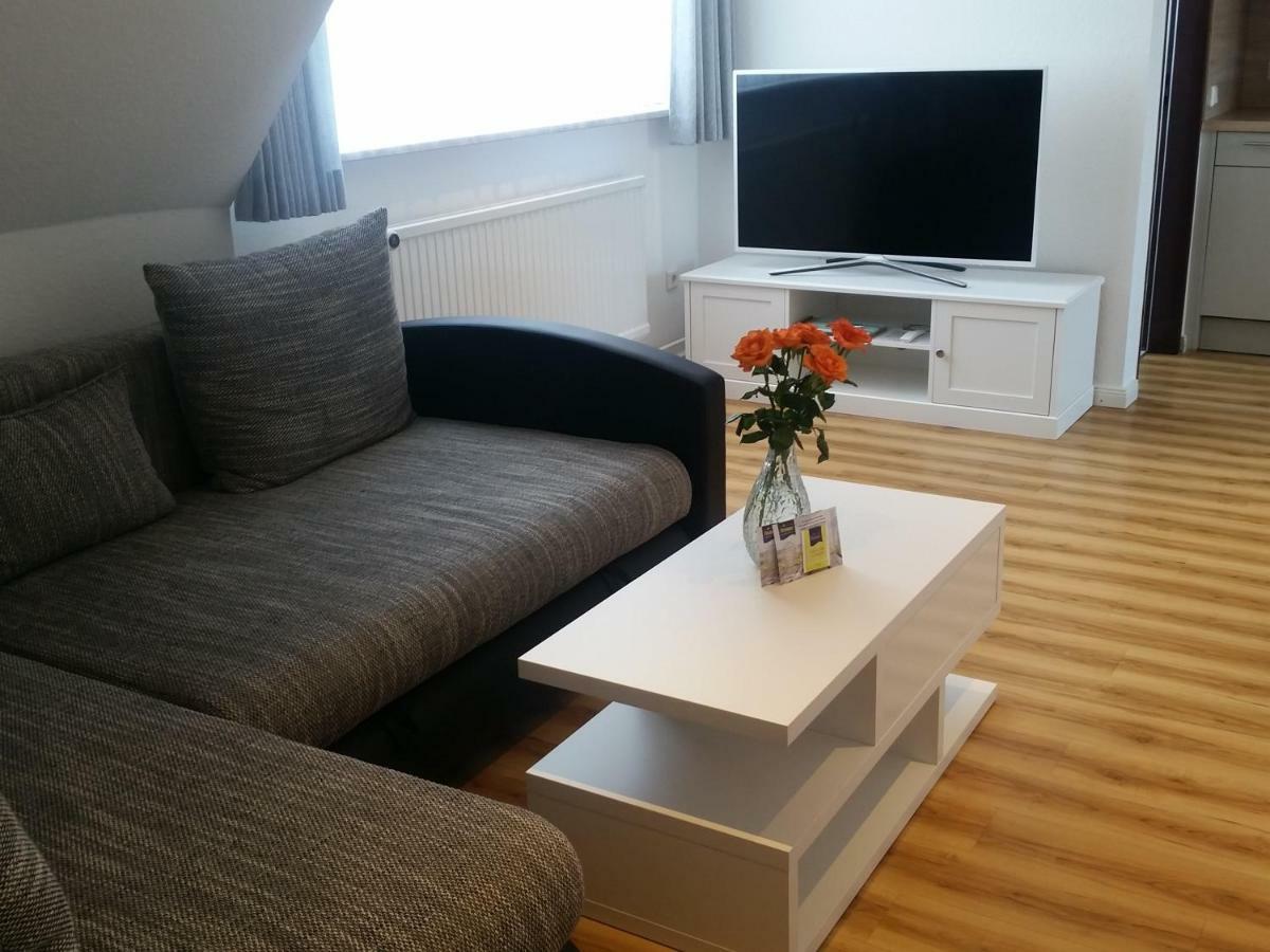 Haus "Zur Duene" Apartment Нордорф Екстериор снимка